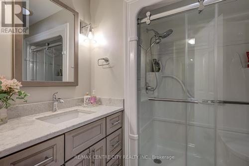 24 Schreyer Drive, St. Thomas, ON 
