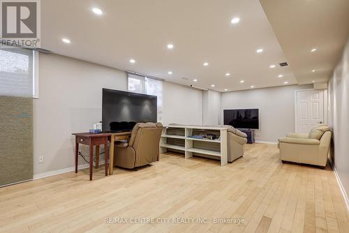 24 Schreyer Drive, St. Thomas, ON 