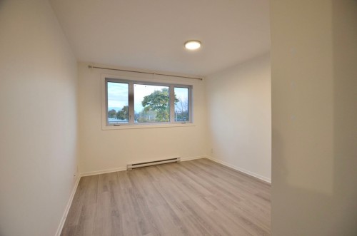 Master Bedroom - 406-6840 Av. Fielding, Montréal (Côte-Des-Neiges/Notre-Dame-De-Grâce), QC 