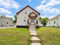 184 Gould Dieppe, NB E1A 1T9