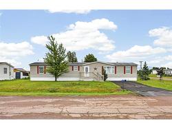 2 Dartmouth CRT Riverview, NB E1B 5R3