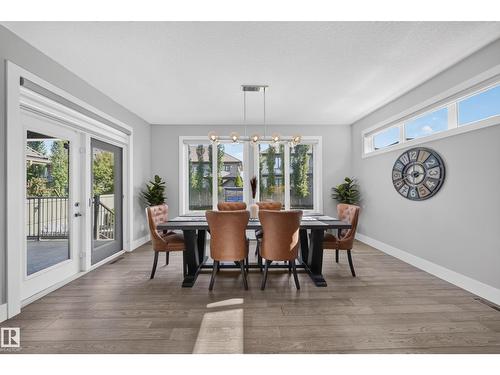 4407 Westcliff Cl Sw, Edmonton, AB 