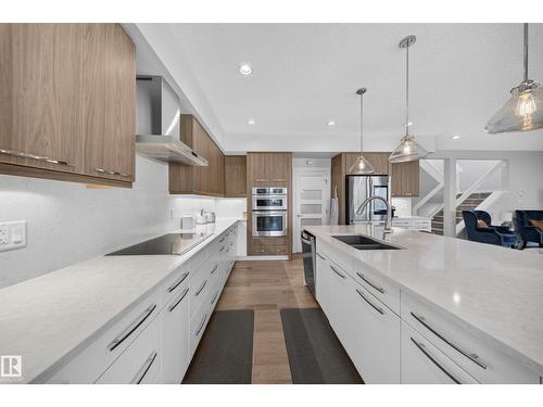 4407 Westcliff Cl Sw, Edmonton, AB 