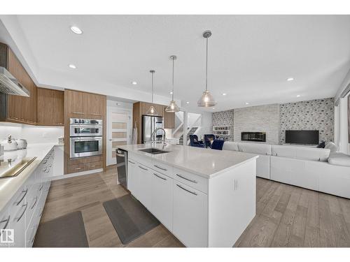 4407 Westcliff Cl Sw, Edmonton, AB 