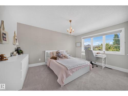 4407 Westcliff Cl Sw, Edmonton, AB 