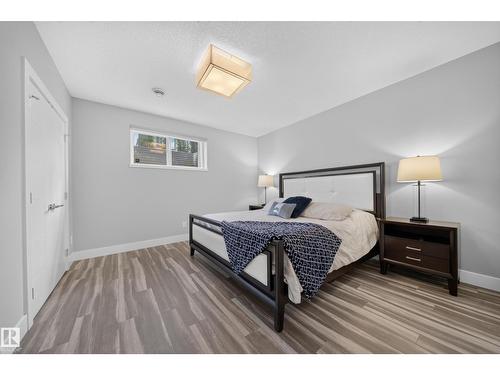 4407 Westcliff Cl Sw, Edmonton, AB 