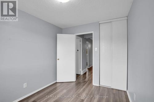 2912 Fairlea Crescent, Ottawa, ON 