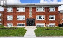 824 KIRKWOOD AVENUE  Ottawa, ON K1Z 5Y2