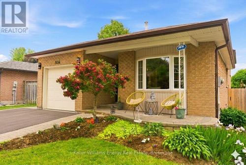 904 SOUTHGATE DRIVE  Oshawa (Donevan), ON L1H 7Z9