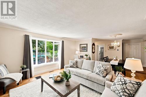 1818 County Road 2, Otonabee-South Monaghan, ON - Indoor Photo Showing Living Room