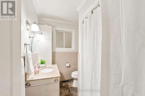 1818 County Road 2, Otonabee-South Monaghan, ON - Indoor Photo Showing Bathroom