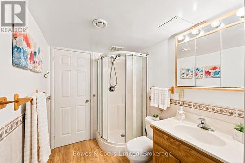 1818 County Road 2, Otonabee-South Monaghan, ON - Indoor Photo Showing Bathroom