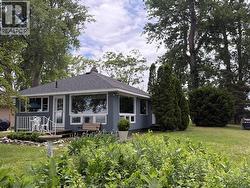 69 East Shore ROAD Pelee Island, ON N0R 1M0