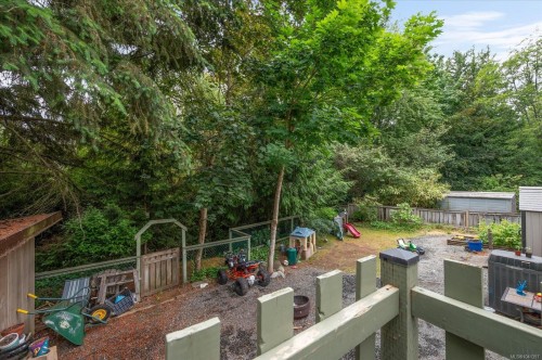 671 Beaconsfield Rd, Nanaimo, BC 