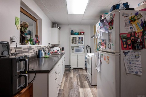 671 Beaconsfield Rd, Nanaimo, BC 