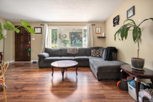 671 Beaconsfield Rd, Nanaimo, BC 