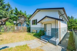 540 Wakesiah Ave Nanaimo, BC V9R 3L1