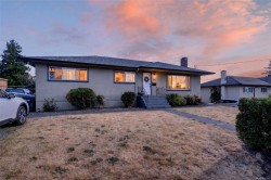 650 Hawkins St Nanaimo, BC V9S 2V6