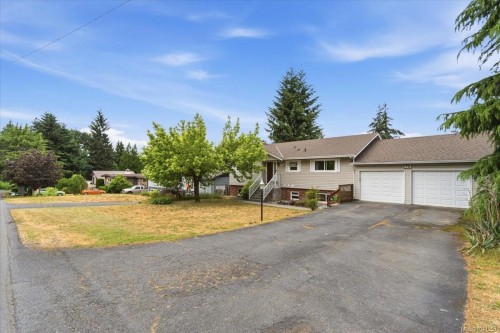 1143 Third Ave, Ladysmith, BC 
