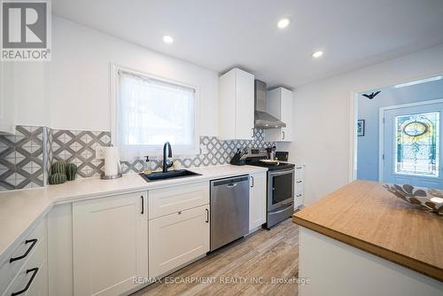 32 Elmwood Avenue, Brantford, ON 