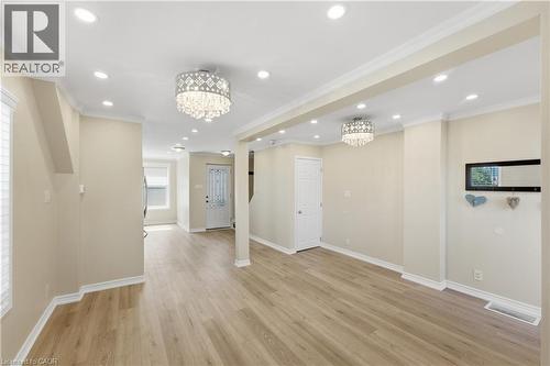 309 Cope Street, Hamilton, ON - Indoor Photo Showing Other Room
