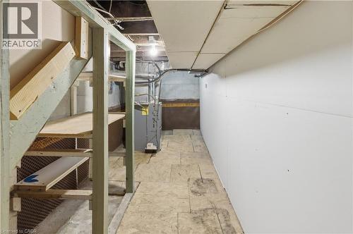 Image quality insufficient for description - 309 Cope Street, Hamilton, ON - Indoor