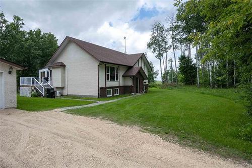 24032 Ridge Rd, Kleefeld, MB 