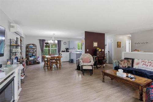 24032 Ridge Rd, Kleefeld, MB 