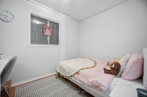 588 Rossellini Drive, Mississauga, ON 