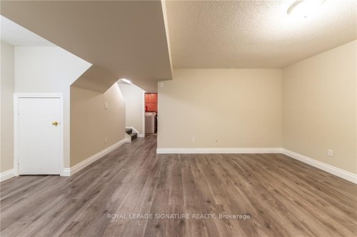 426 Downsview Place, Waterloo, ON 