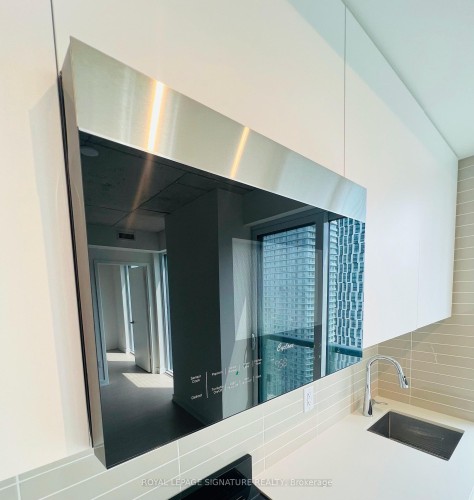 3006-65 Mutual Street, Toronto, ON 