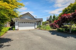 545 Sunset Pl  Port Mcneill, BC V0N 2R0