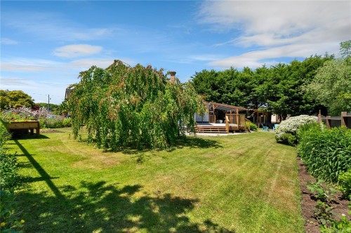 545 Sunset Pl, Port Mcneill, BC 