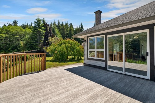 545 Sunset Pl, Port Mcneill, BC 