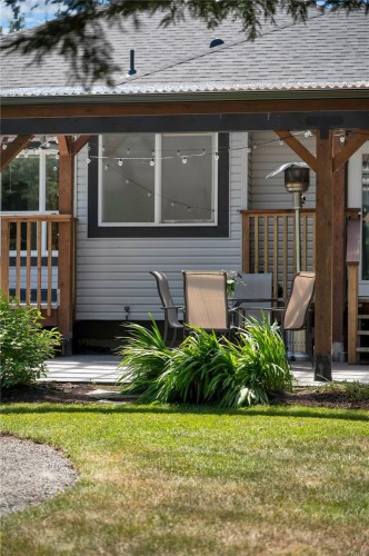 545 Sunset Pl, Port Mcneill, BC 