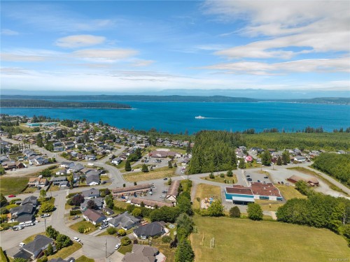 545 Sunset Pl, Port Mcneill, BC 
