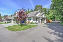 #35-300 Grosskleg Way Lake Cowichan, BC V0R 2G1