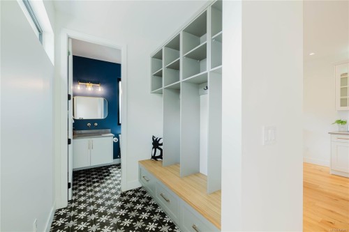 63 Boyd St, Victoria, BC 