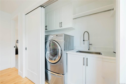 63 Boyd St, Victoria, BC 