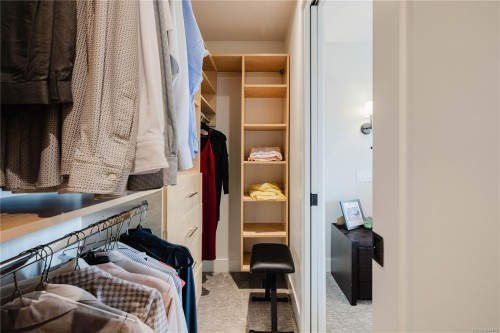 63 Boyd St, Victoria, BC 