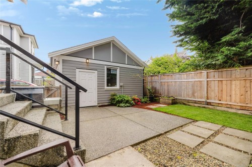 63 Boyd St, Victoria, BC 