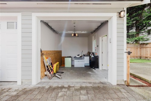 63 Boyd St, Victoria, BC 