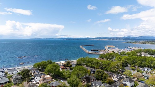 63 Boyd St, Victoria, BC 