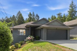 220 Westwood Rd Nanaimo, BC V9R 6S3