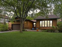 2100 Whitegates Drive Thunder Bay, ON P7K 1G2