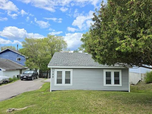 120 Mascott Avenue  Kenora, ON P9N 3A3