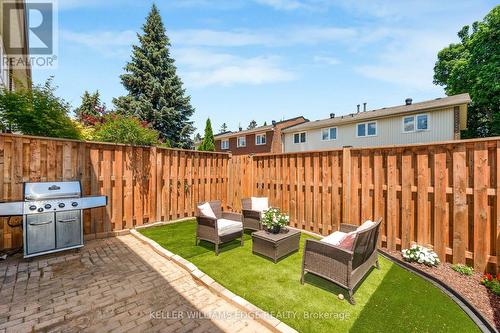 5275 Banting Court, Burlington, ON 