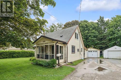 230 MASON BOULEVARD  Halton Hills, ON L7J 1A8