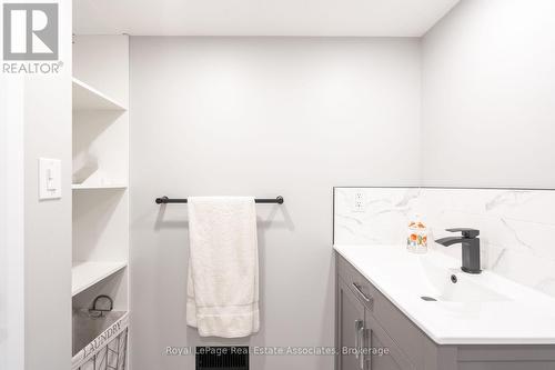 259 Fernwood Crescent, Hamilton, ON 