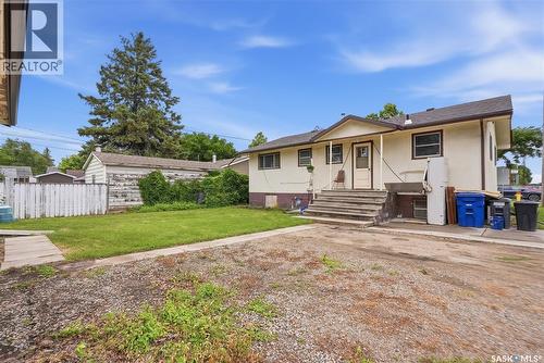 1701 C Avenue N, Saskatoon, SK 